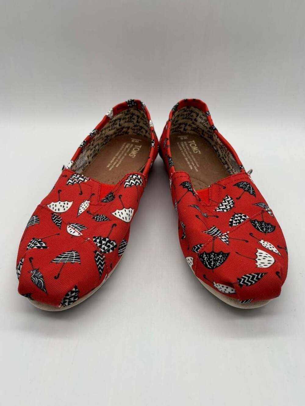 TOMS Classic Alpargata Size 8 Red Umbrella Print Canvas Flats